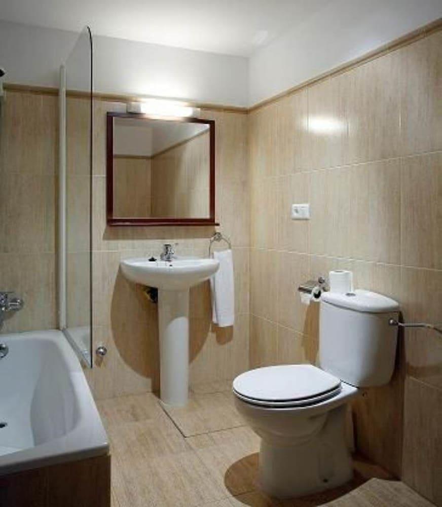 Apartamentos Aldea Del Puente Onís Exterior foto
